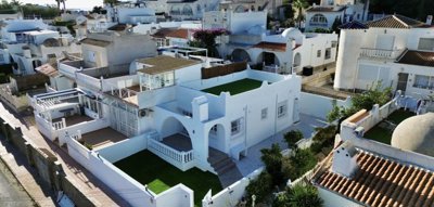 Bungalow de 2 chambres à vendre à Orihuela Costa