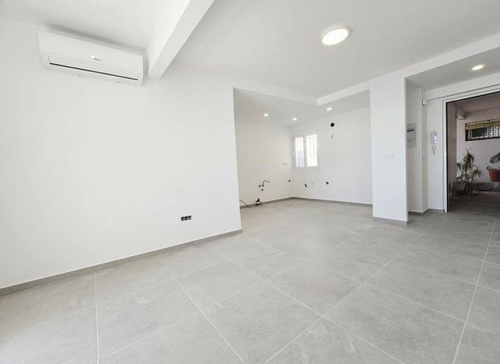 Image No.7-2 Bed Penthouse for sale