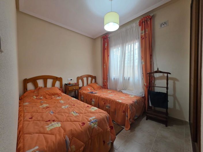 Image No.19-2 Bed Bungalow for sale