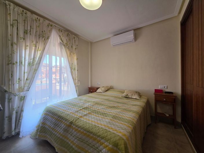 Image No.24-2 Bed Bungalow for sale