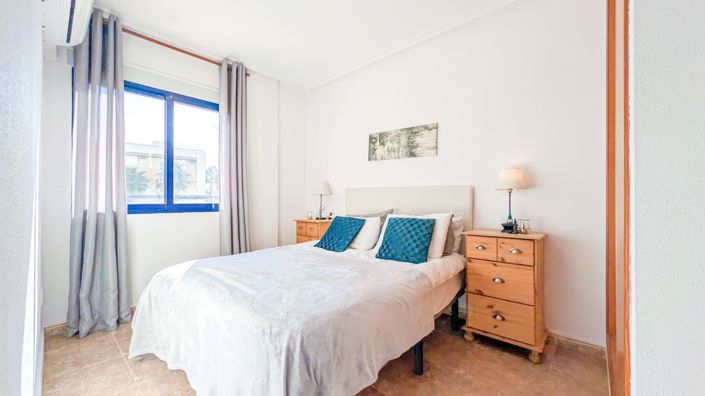 Image No.16-2 Bed Apartment for sale