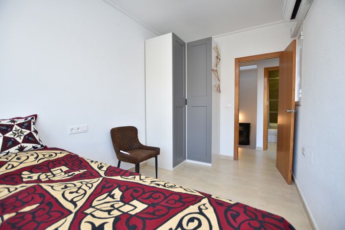 Image No.17-3 Bed Villa for sale