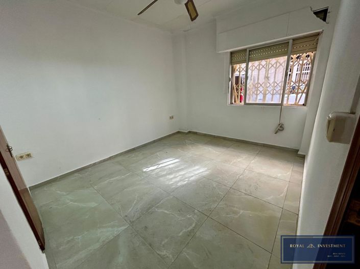 Image No.13-3 Bed Apartment for sale