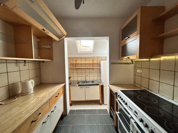 Image No.16-2 Bed Townhouse for sale