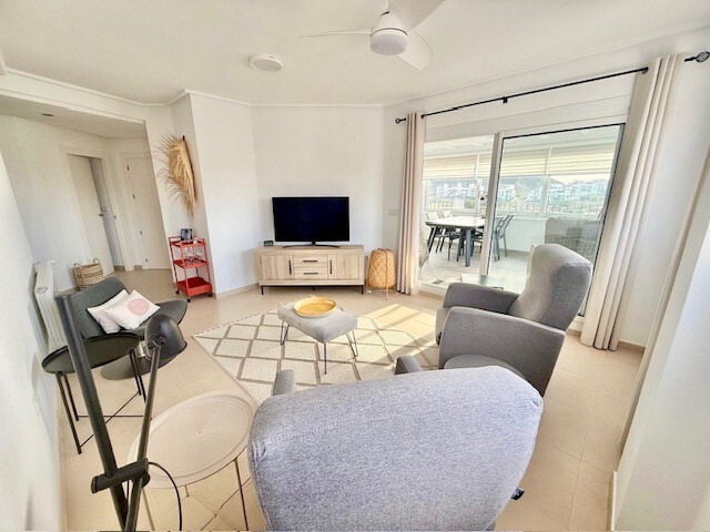 Image No.13-2 Bed Apartment for sale