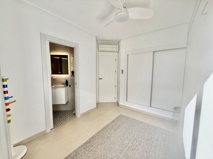 Image No.28-2 Bed Apartment for sale