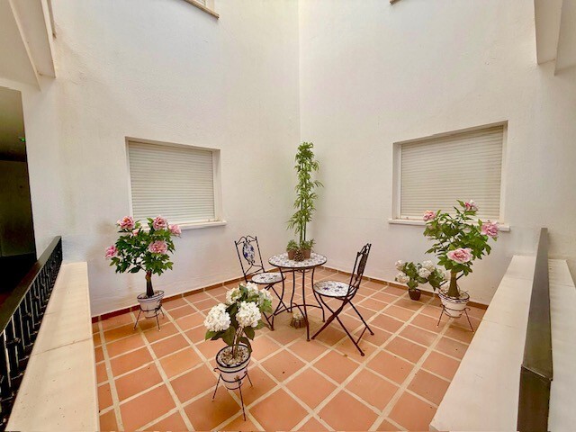 Image No.31-2 Bed Apartment for sale