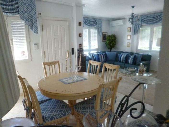 Image No.19-3 Bed Villa for sale