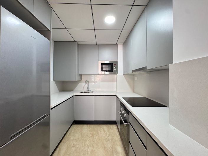 Image No.16-3 Bed Apartment for sale