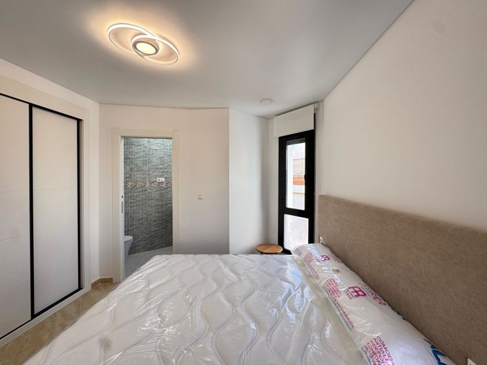 Image No.31-3 Bed Apartment for sale