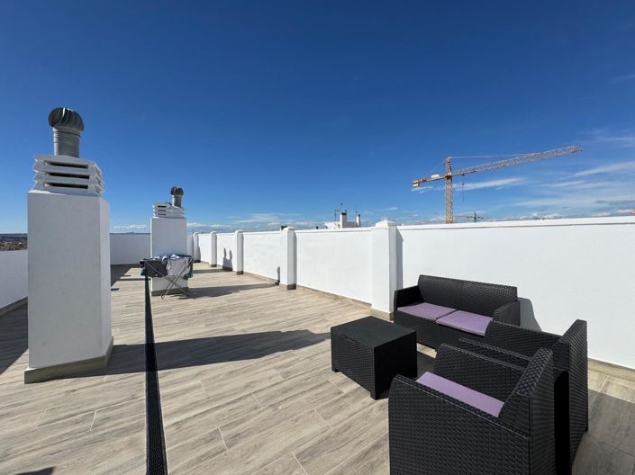 Image No.49-3 Bed Apartment for sale