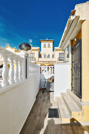 Image No.43-3 Bed House for sale