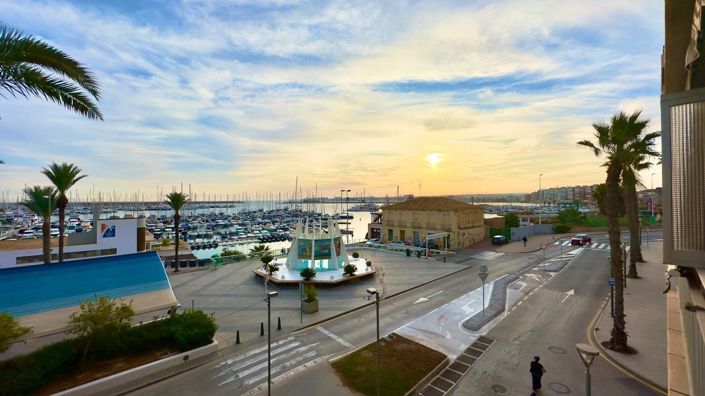 Image No.29-4 Bed Apartment for sale