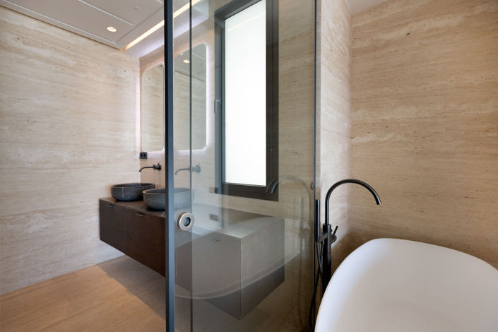 Image No.32-2 Bed Property for sale