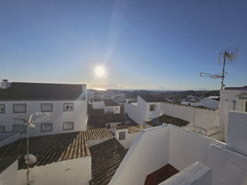 10-bb915d1cb19341576dcdc994b81ab9c5