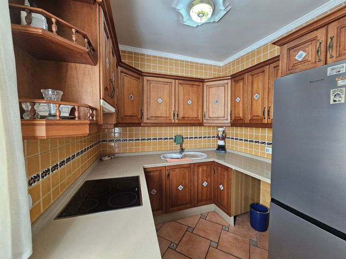 Image No.3-2 Bed Townhouse for sale