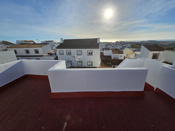 Image No.8-2 Bed Townhouse for sale