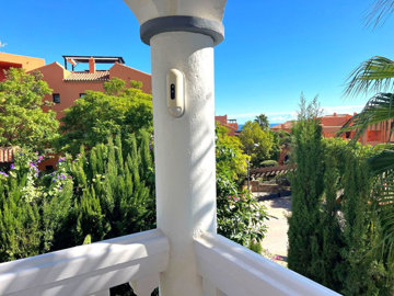 10-bb915d1cb19341576dcdc994b81ab9c5