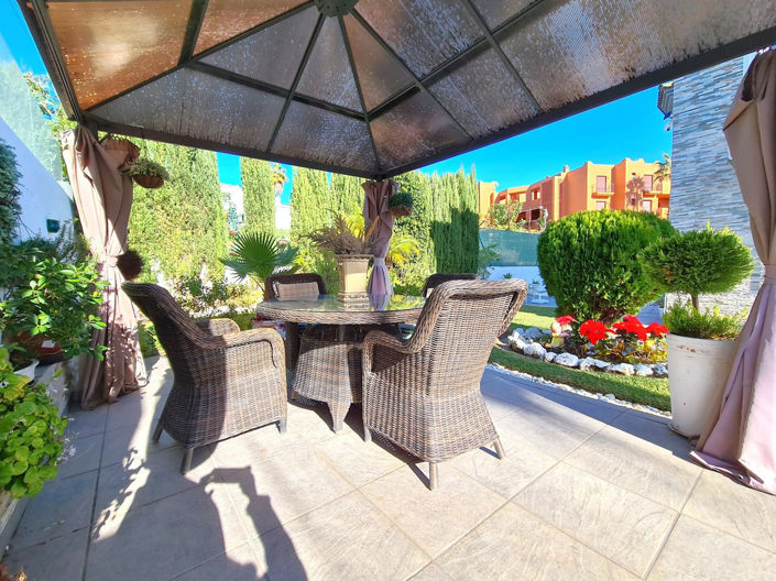 Image No.2-Villa de 3 chambres à vendre à Estepona