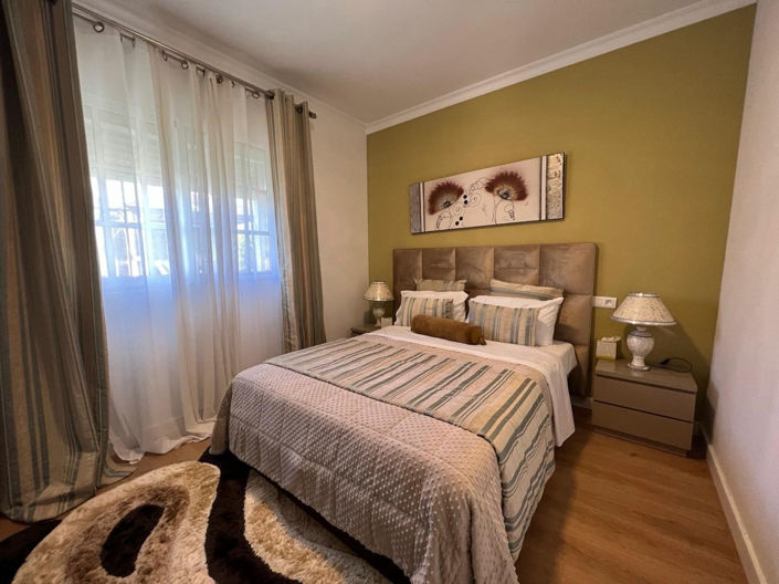 Image No.2-3 Bed Villa for sale