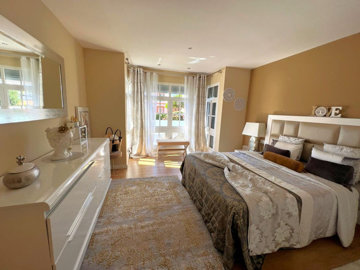 4-c23c0f86247804fa50226aecd8b0b2c8