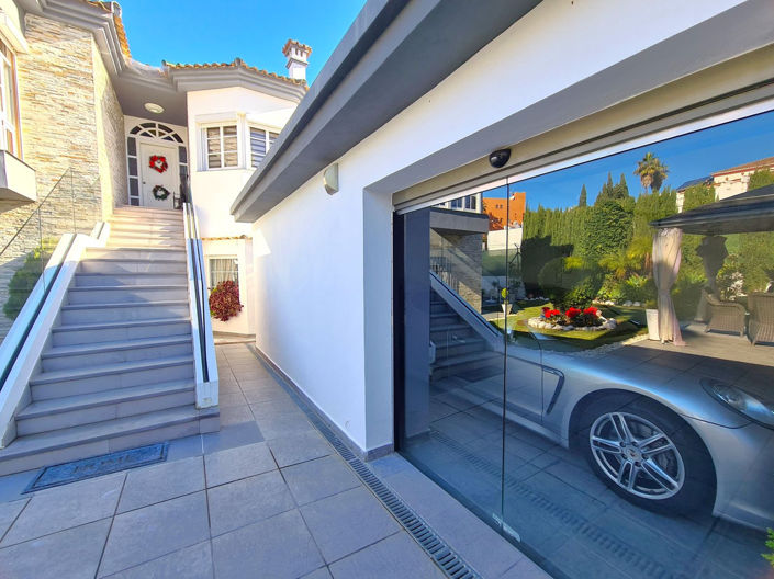 Image No.7-3 Bed Villa for sale