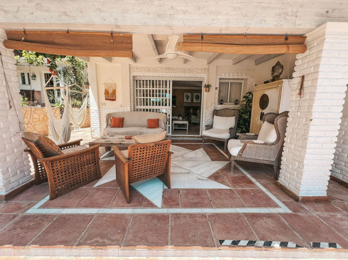 Image No.9-5 Bed Villa for sale