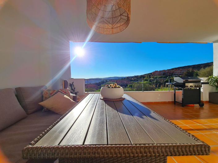 Image No.7-3 Bed Apartment for sale