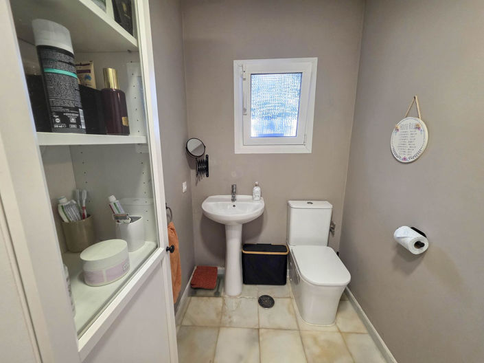 Image No.10-4 Bed Villa for sale