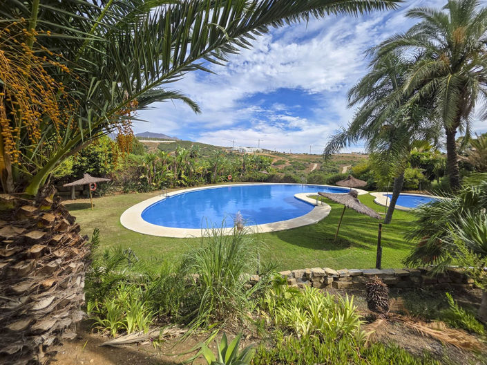 Image No.5-2 Bed Villa for sale