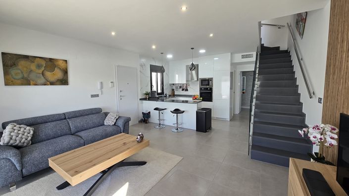 Image No.13-3 Bed Villa for sale