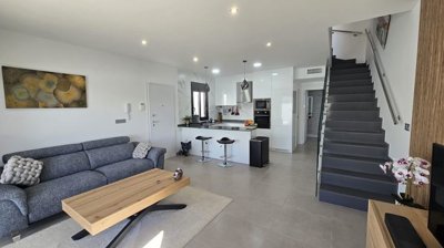 g8vsfij4hta3dycqq8bis