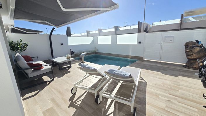 Image No.4-3 Bed Property for sale