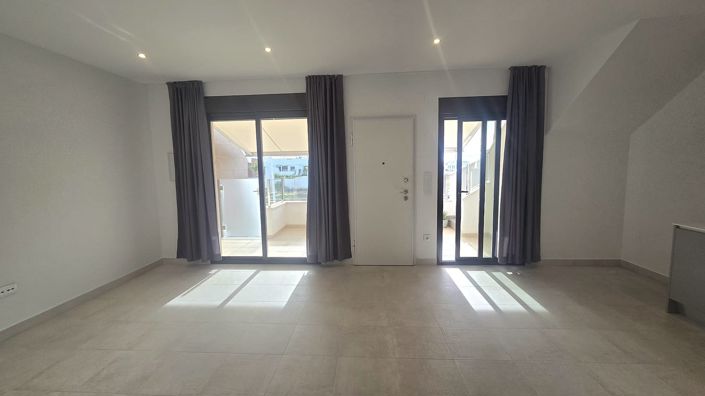 Image No.13-2 Bed Apartment for sale
