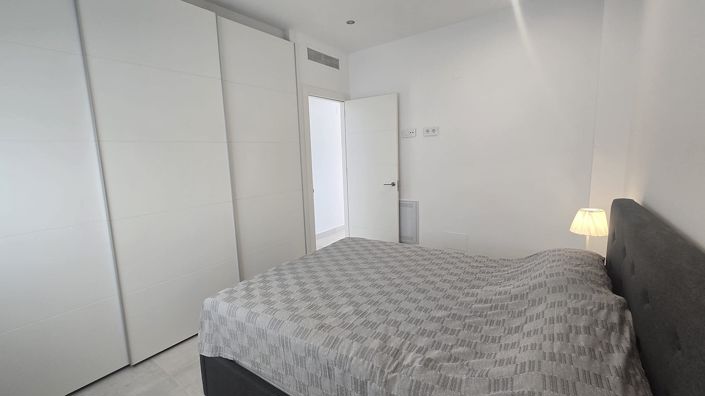 Image No.19-2 Bed Apartment for sale