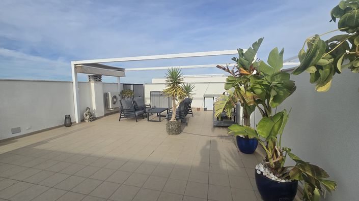 Image No.20-2 Bed Apartment for sale