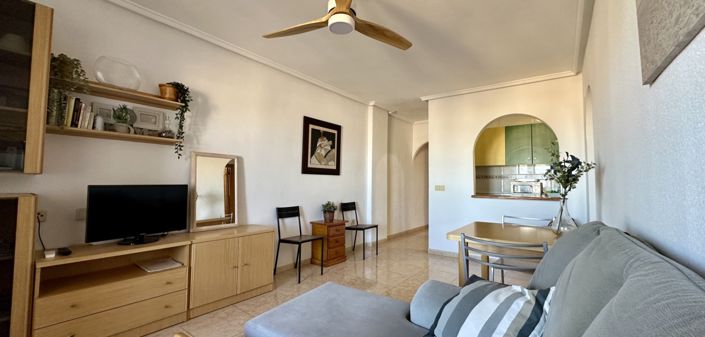 Image No.2-Appartement de 2 chambres à vendre à Torrevieja