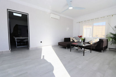 7-aa4cc561180b369757c0bb4af9886cd3