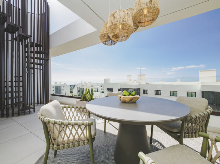 Image No.50-2 Bed Property for sale