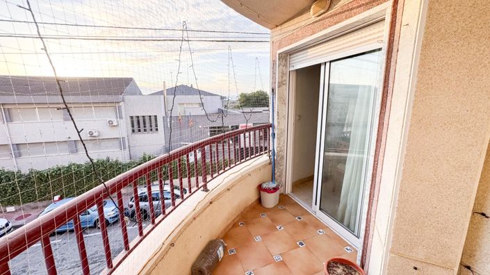 Image No.25-3 Bed Apartment for sale