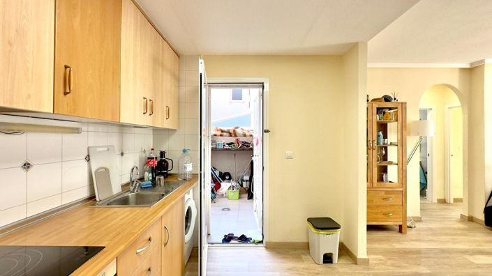Image No.12-2 Bed Bungalow for sale