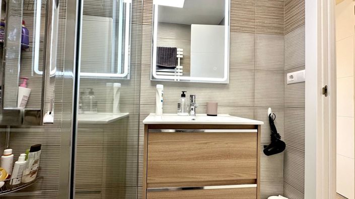 Image No.17-2 Bed Bungalow for sale