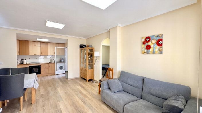Image No.2-2 Bed Bungalow for sale