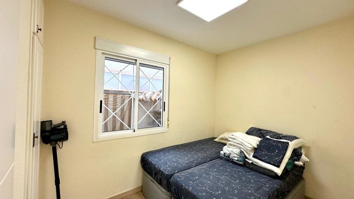 Image No.29-2 Bed Bungalow for sale