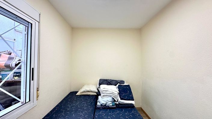 Image No.31-2 Bed Bungalow for sale