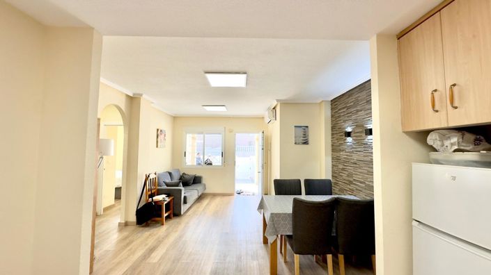 Image No.8-2 Bed Bungalow for sale