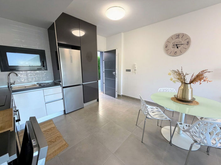 Image No.16-2 Bed Apartment for sale