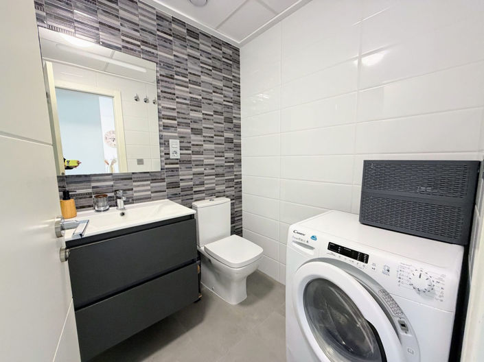 Image No.32-2 Bed Apartment for sale