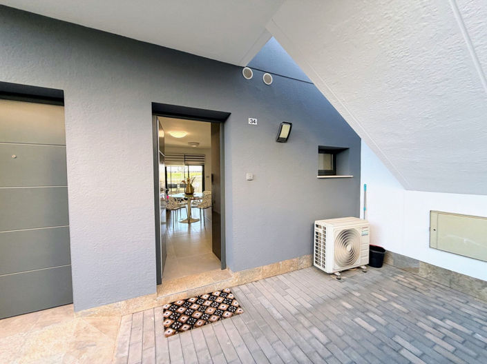 Image No.40-2 Bed Apartment for sale