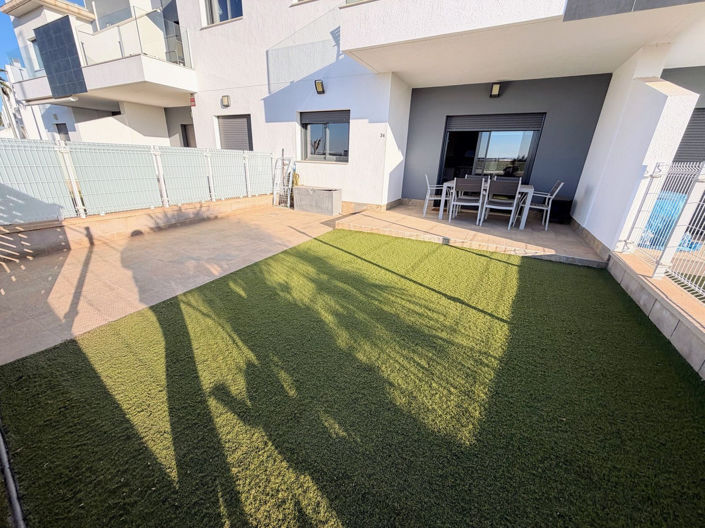 Image No.42-2 Bed Apartment for sale